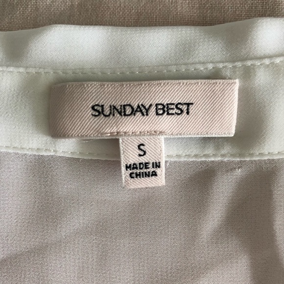 NWOT Aritzia Sunday Best - White Button Down Shirt - Size Small - Picture 3 of 7